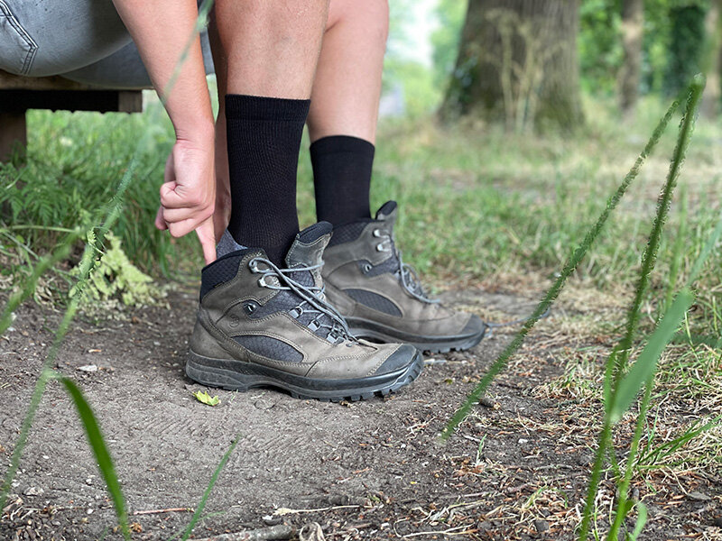 Outdoor sokken op model