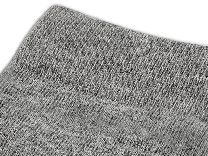 Detail boord dikke sokken skafit grijs