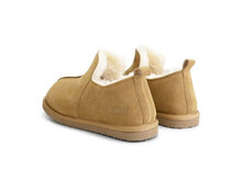 Gesloten pantoffel lichtbruin model Rhino met merinowol